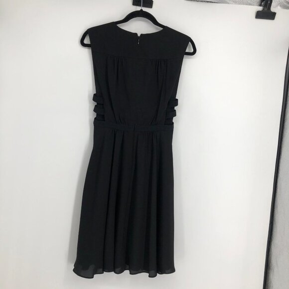 BCBGMaxAzria Black Gathered Waist Sleeveless V-neck Cutout Rachel Midi Dress XS - Picture 4 of 15
